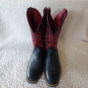 NWOT Ariat boots- size 12